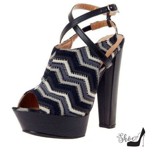 C Label Shoes - Joy Black White & Gray Chevron Peep Toe 70s Heels C Label Shoes - Joy Black White & Gray Chevron Peep Toe 70s Heels